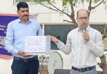 “शोषण के खिलाफ आवाज उठाओ, स्वयं अपने रक्षक बनो”: कानूनी जागरूकता शिविरों में छात्र-छात्राओं को दिया संदेश